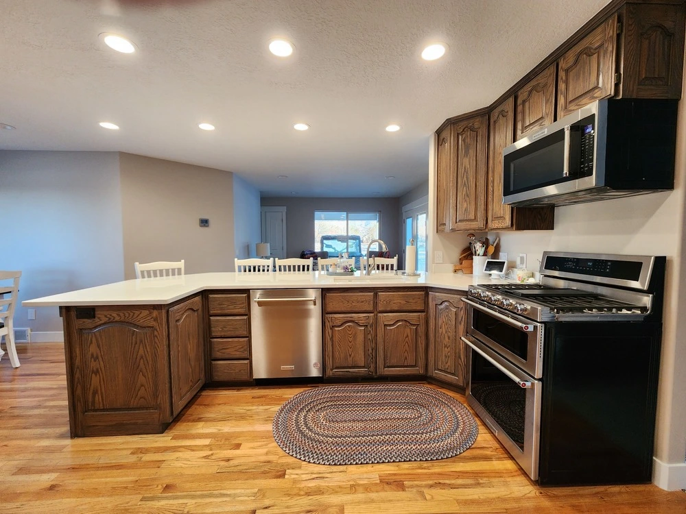 Cabinet Refinish Daybreak